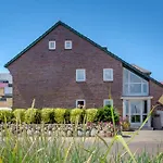Strand Loft